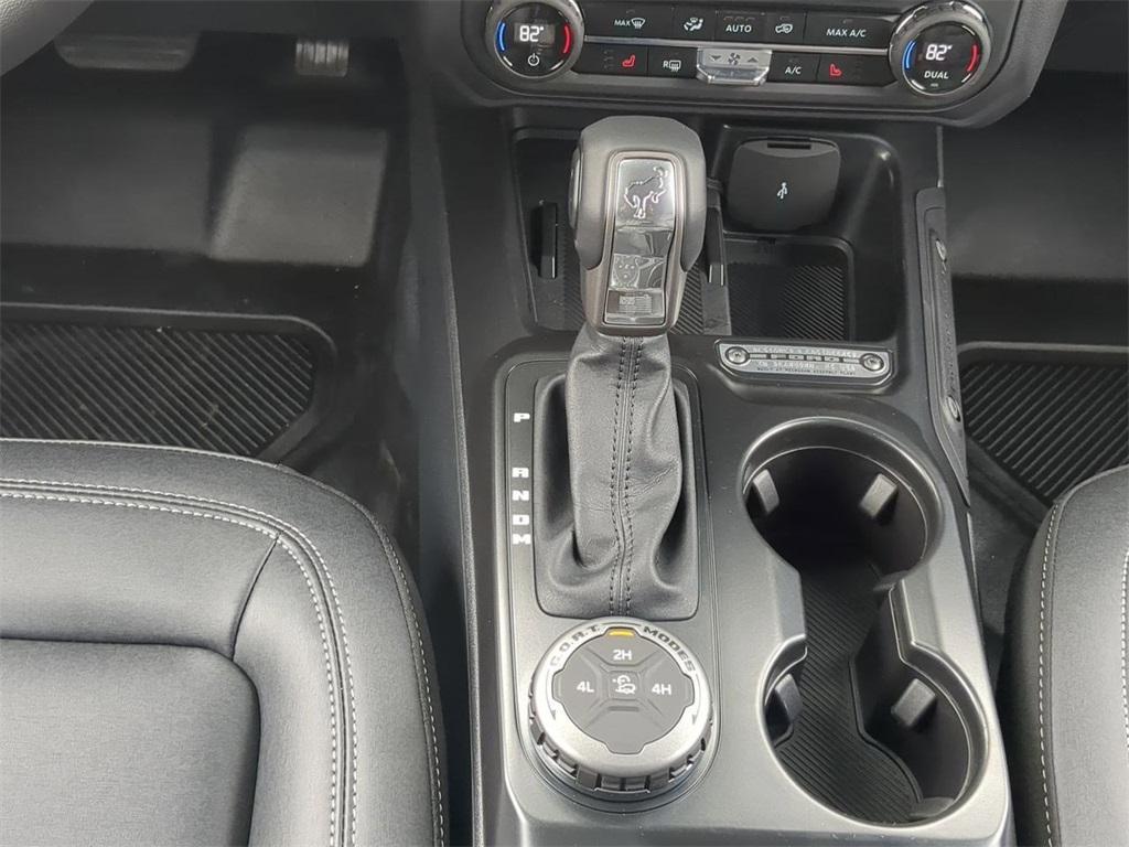 new 2025 Ford Bronco car, priced at $45,265