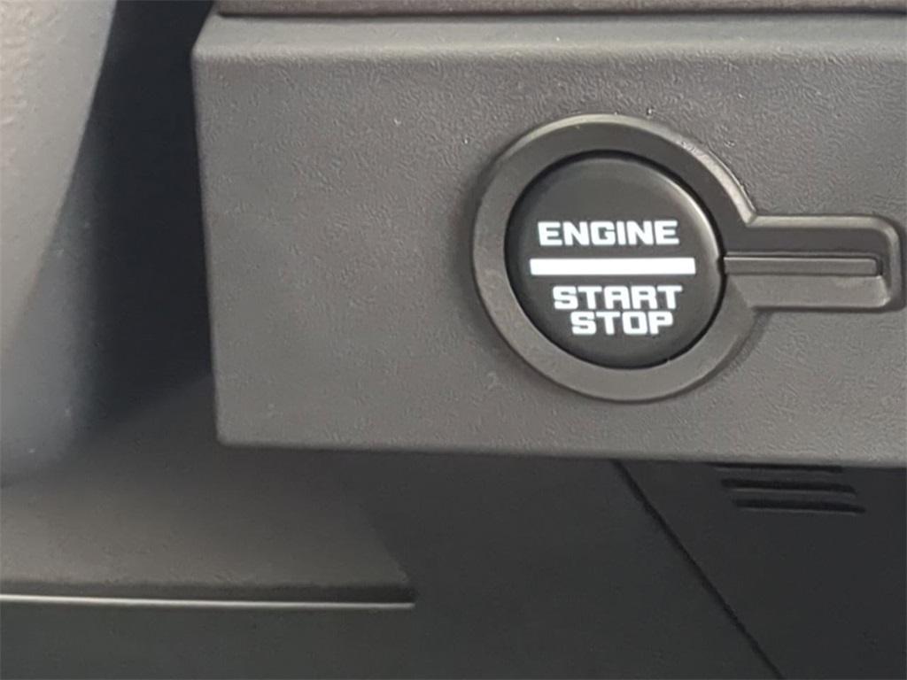 new 2025 Ford Bronco car, priced at $45,265