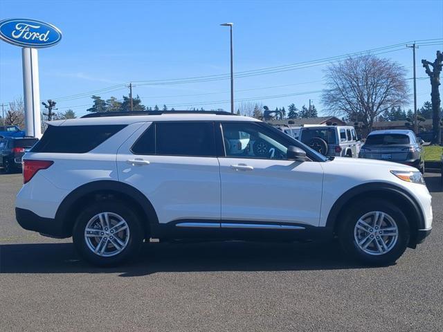 new 2024 Ford Explorer car, priced at $45,179