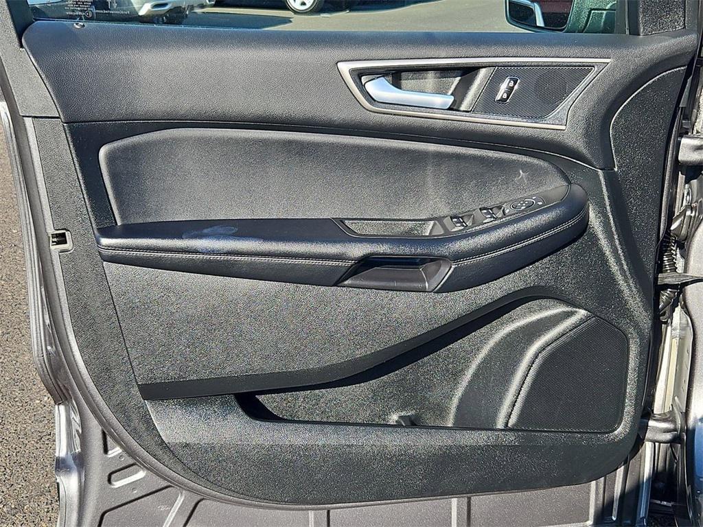used 2023 Ford Edge car, priced at $20,995