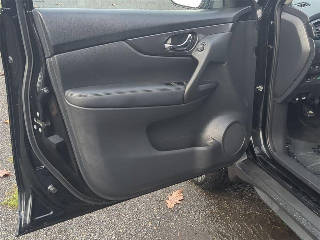 used 2017 Nissan Rogue car, priced at $15,688