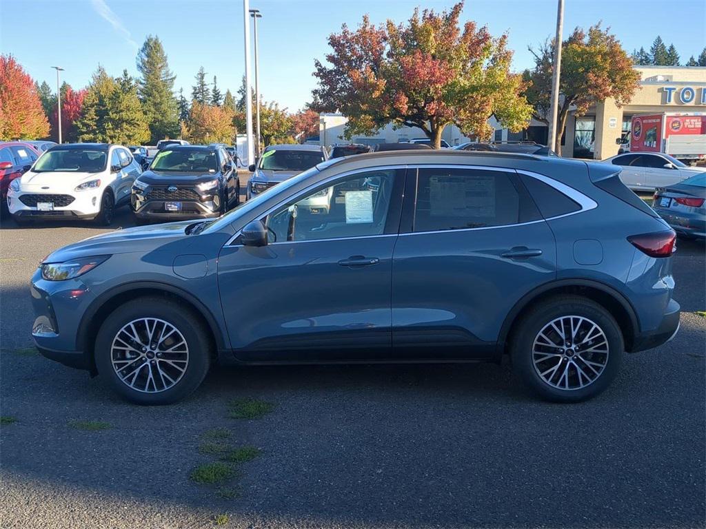 new 2025 Ford Escape PHEV car, priced at $36,186