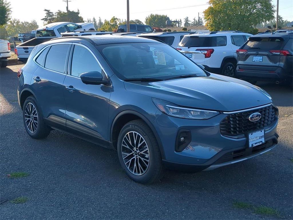 new 2025 Ford Escape PHEV car, priced at $36,186