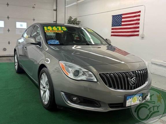 used 2017 Buick Regal car, priced at $14,675