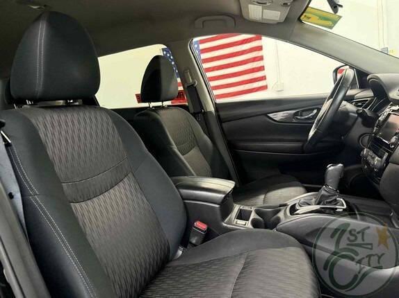 used 2019 Nissan Rogue car, priced at $15,975
