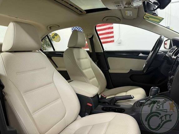 used 2017 Volkswagen Jetta car, priced at $13,675