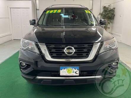 used 2017 Nissan Pathfinder car, priced at $7,975