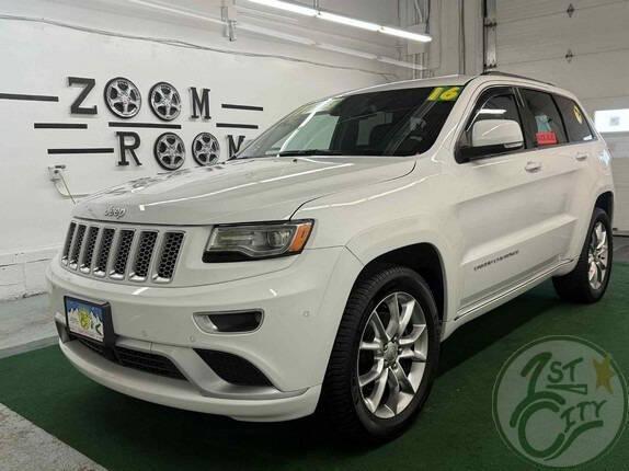 used 2016 Jeep Grand Cherokee car, priced at $17,575