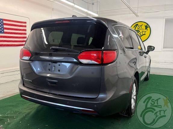 used 2019 Chrysler Pacifica car, priced at $16,975