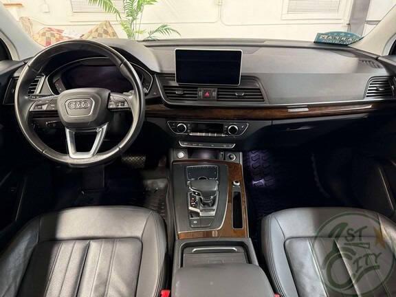 used 2020 Audi Q5 car, priced at $25,875