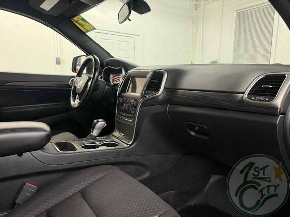 used 2021 Jeep Grand Cherokee car, priced at $19,975