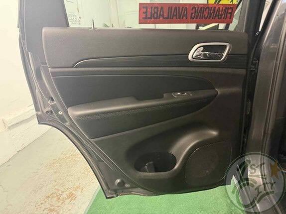 used 2020 Jeep Grand Cherokee car, priced at $17,675