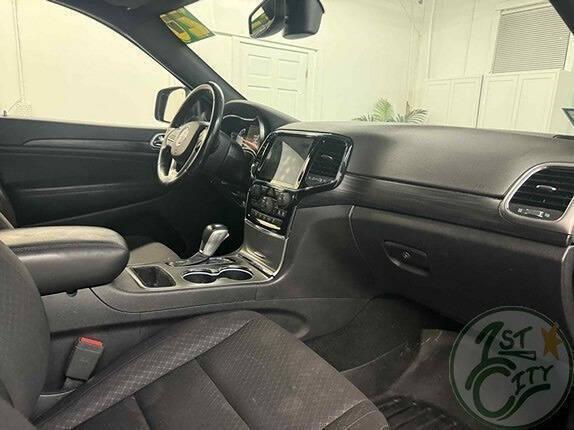 used 2020 Jeep Grand Cherokee car, priced at $17,675