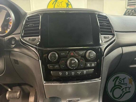 used 2020 Jeep Grand Cherokee car, priced at $17,675