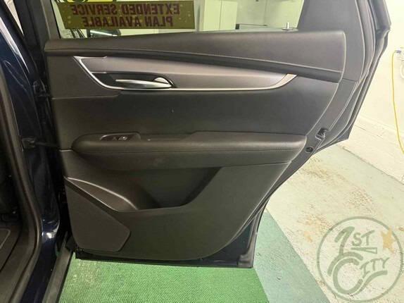 used 2017 Cadillac XT5 car, priced at $19,875