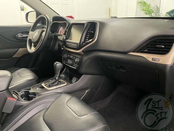 used 2017 Jeep Cherokee car, priced at $18,975