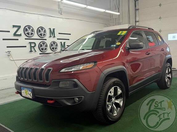 used 2017 Jeep Cherokee car, priced at $13,575