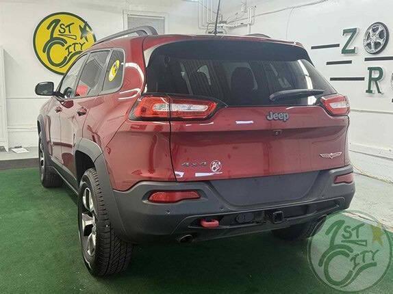 used 2017 Jeep Cherokee car, priced at $13,575