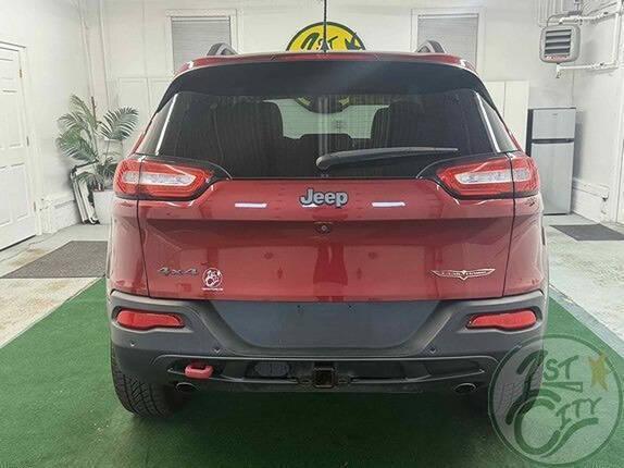 used 2017 Jeep Cherokee car, priced at $13,575