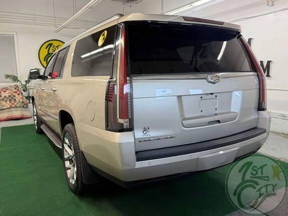 used 2015 Cadillac Escalade ESV car, priced at $22,975