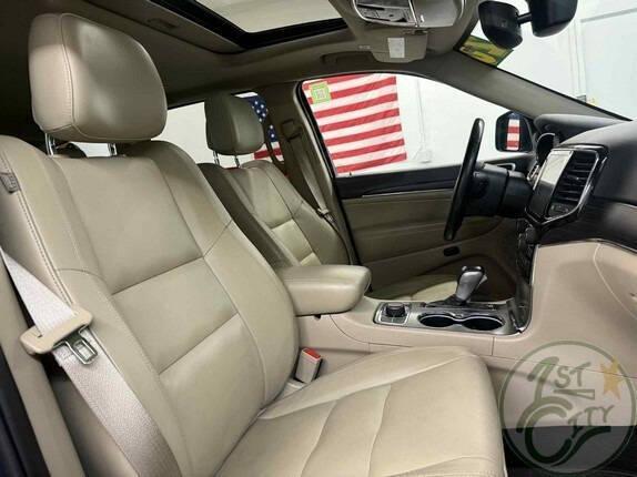 used 2020 Jeep Grand Cherokee car, priced at $21,875