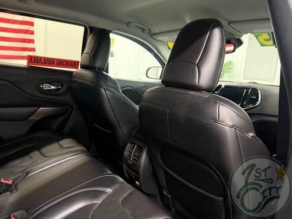 used 2019 Jeep Cherokee car, priced at $13,875