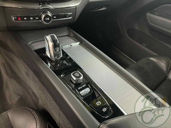used 2019 Volvo XC60 Recharge Plug-In Hybrid car, priced at $21,875