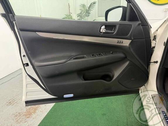 used 2013 INFINITI G37x car, priced at $13,875