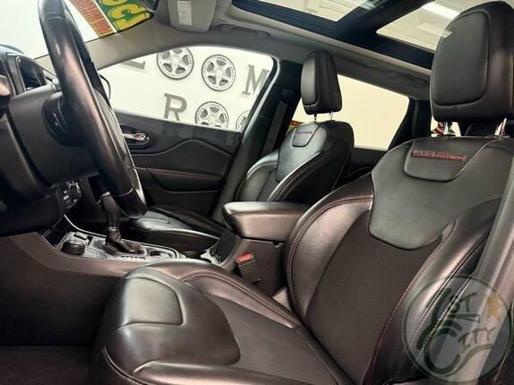 used 2020 Jeep Cherokee car, priced at $25,875