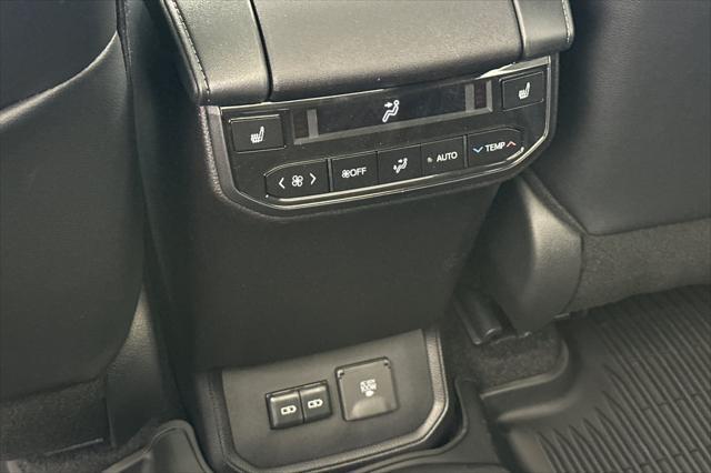 new 2025 Toyota Highlander car, priced at $54,473