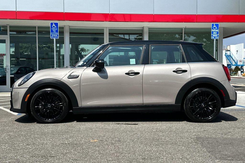 used 2022 MINI Hardtop car, priced at $21,500