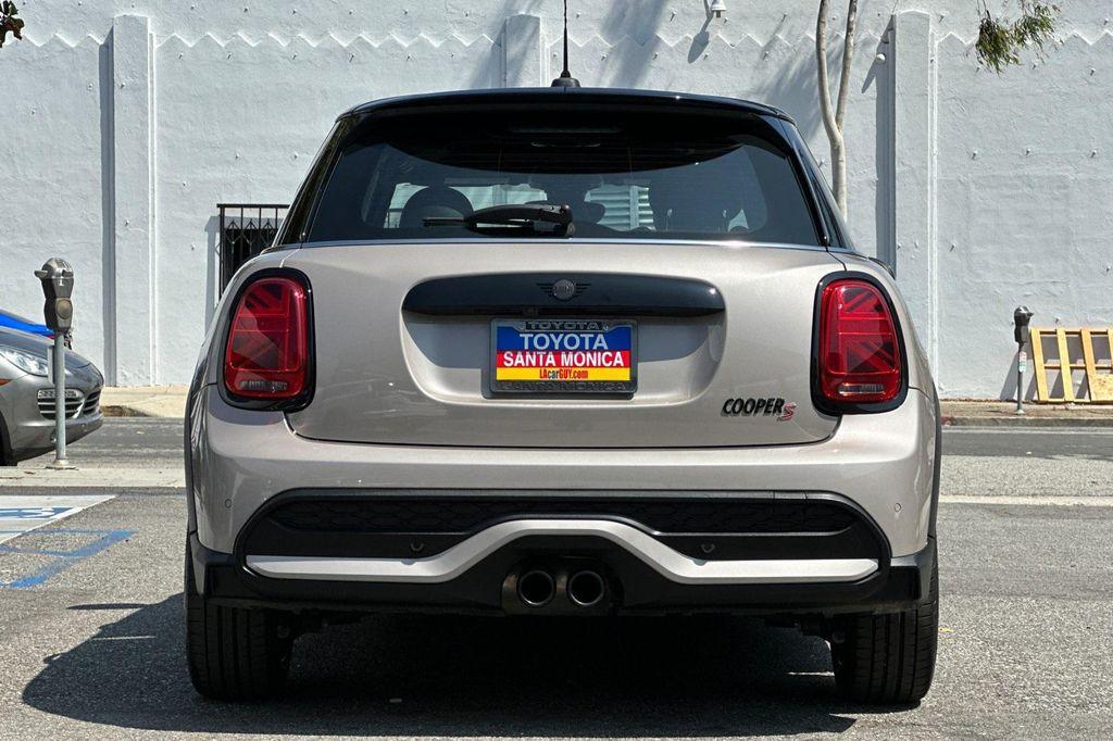 used 2022 MINI Hardtop car, priced at $21,500