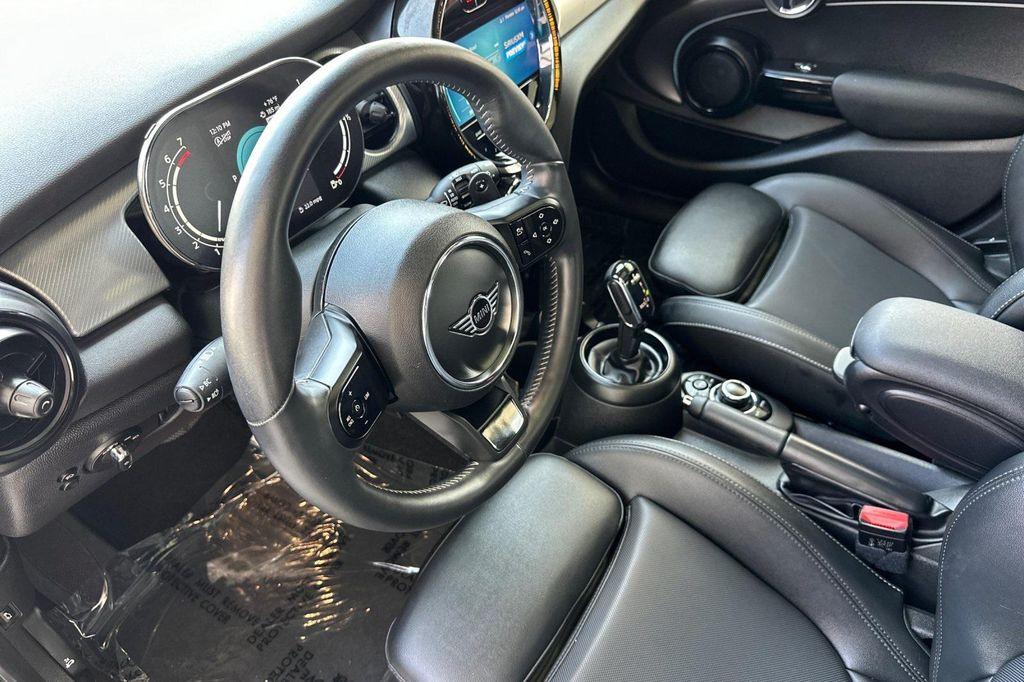 used 2022 MINI Hardtop car, priced at $21,500