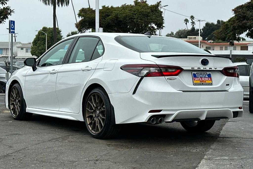 used 2023 Toyota Camry Hybrid car, priced at $27,900