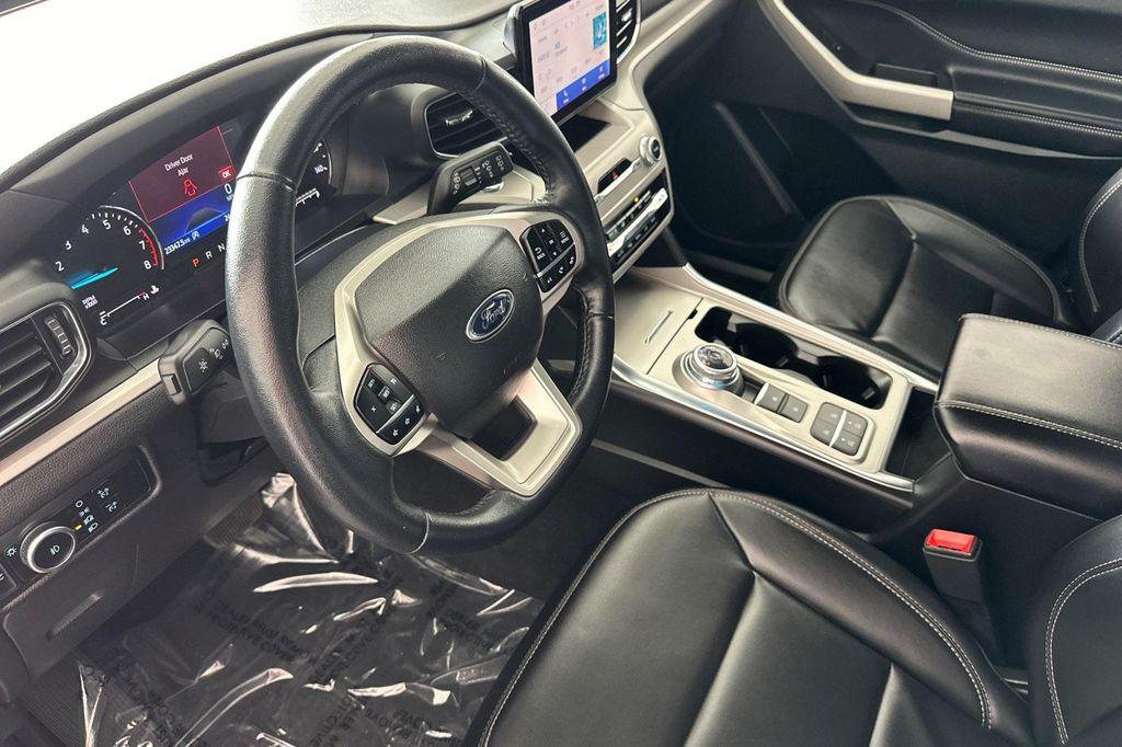 used 2023 Ford Explorer car, priced at $29,400