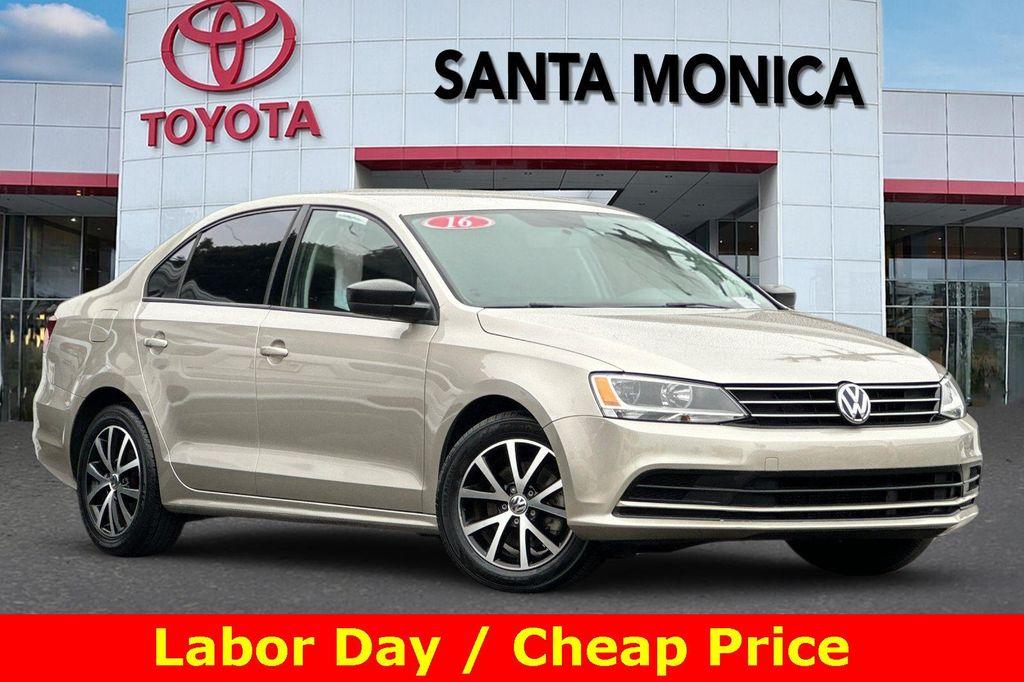 used 2016 Volkswagen Jetta car, priced at $9,900