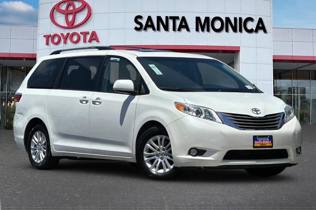 used 2015 Toyota Sienna car, priced at $21,999