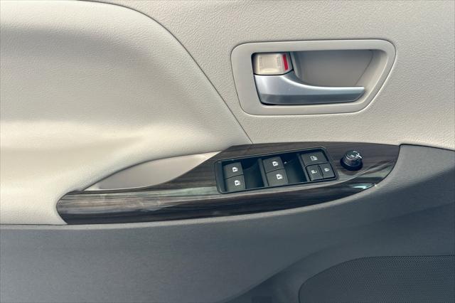 used 2015 Toyota Sienna car, priced at $19,679