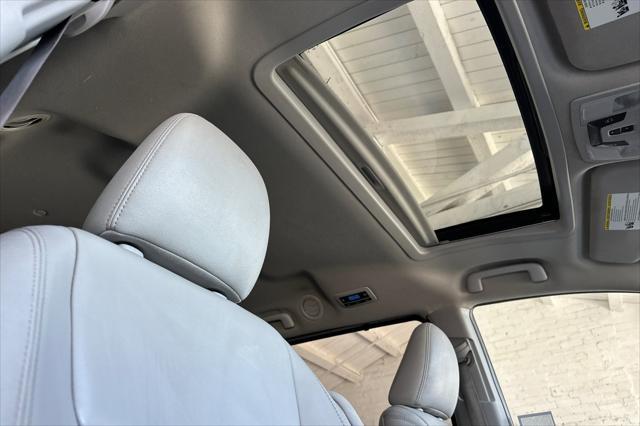 used 2015 Toyota Sienna car, priced at $19,679