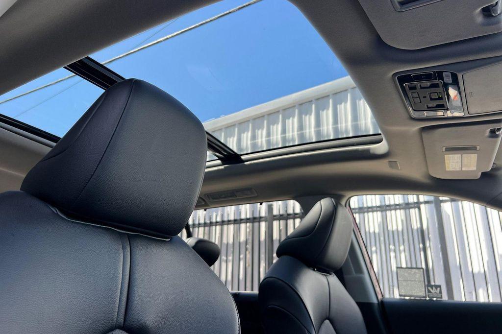 new 2025 Toyota Grand Highlander Hybrid car, priced at $52,107