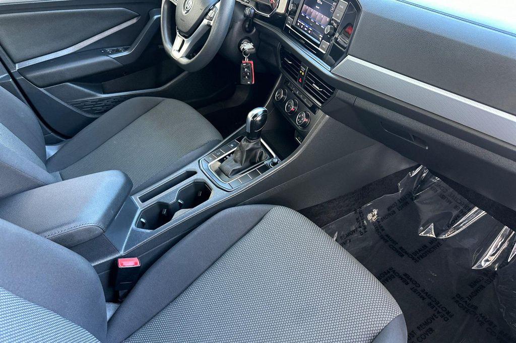 used 2021 Volkswagen Jetta car, priced at $15,900