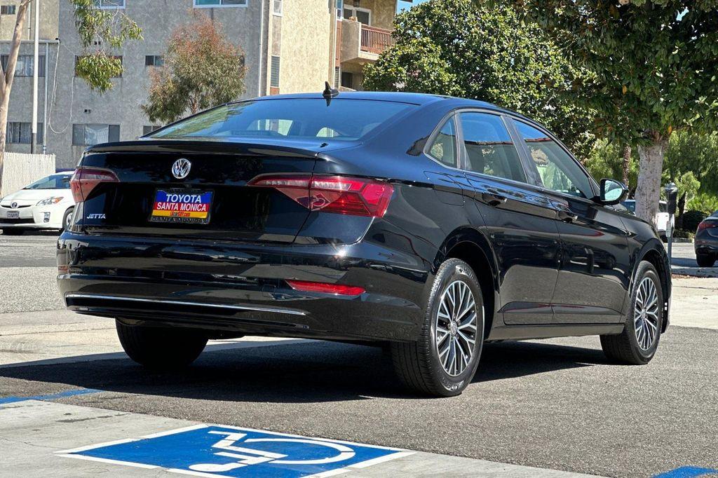used 2021 Volkswagen Jetta car, priced at $15,900