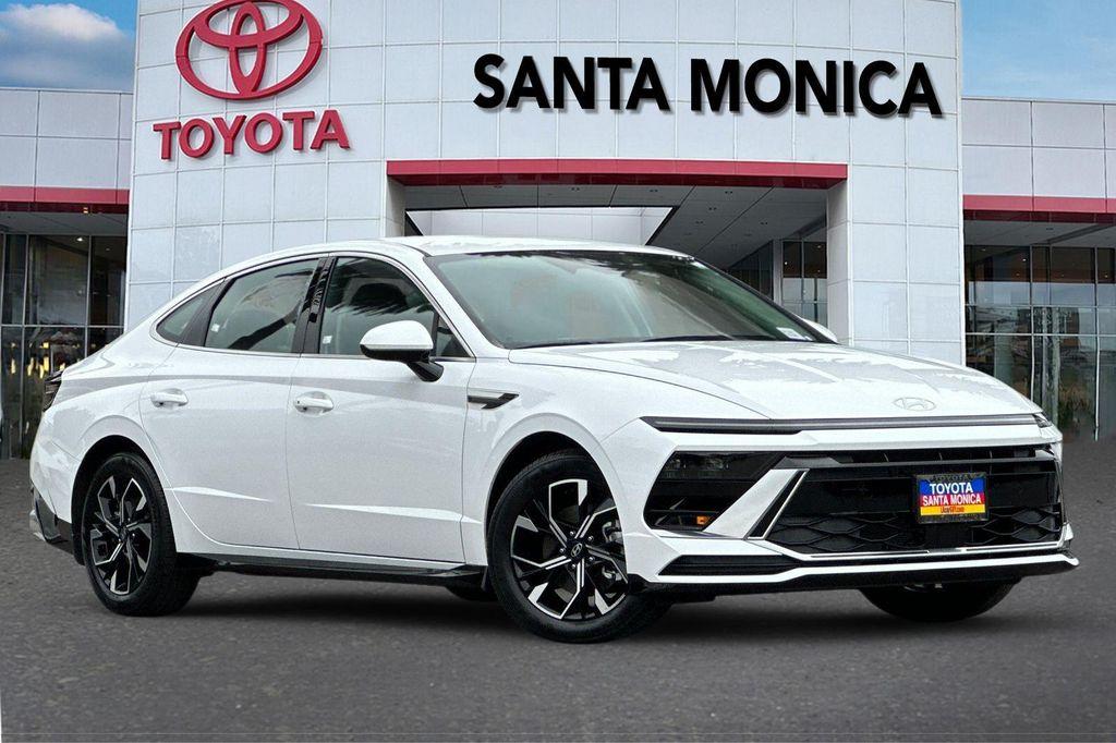 used 2025 Hyundai Sonata car, priced at $21,900