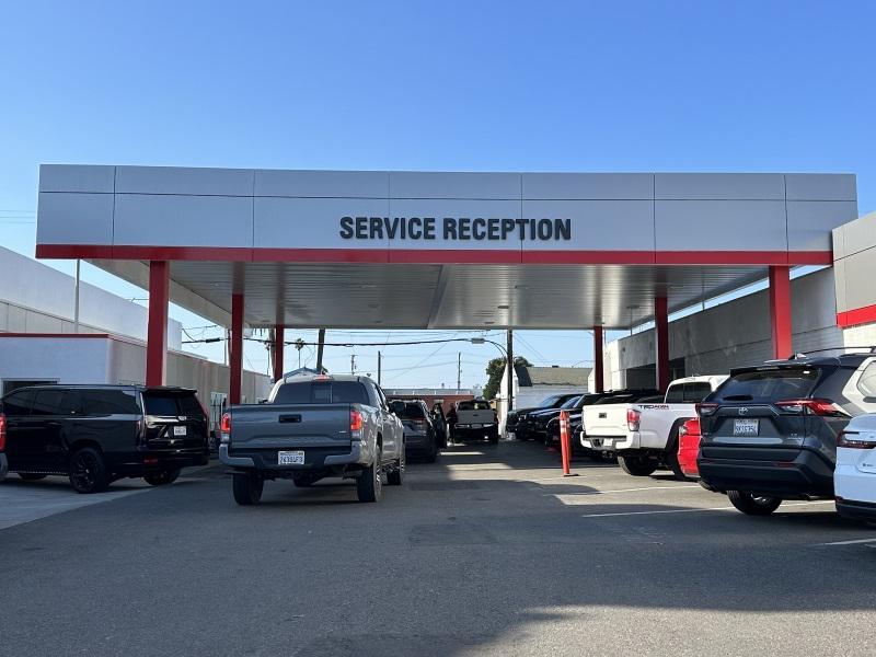 used 2015 Toyota Camry car, priced at $17,900