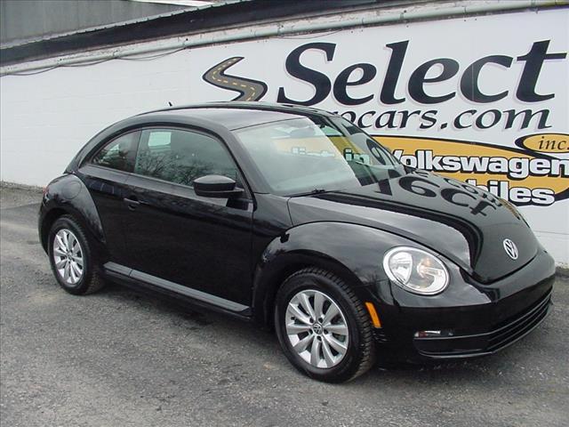 used 2013 Volkswagen Beetle car, priced at $14,423