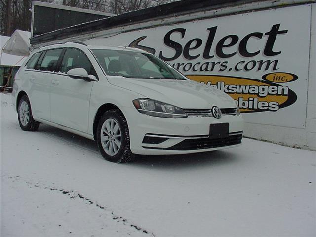 used 2018 Volkswagen Golf SportWagen car, priced at $12,598