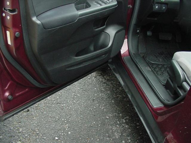 used 2015 Honda CR-V car, priced at $15,995