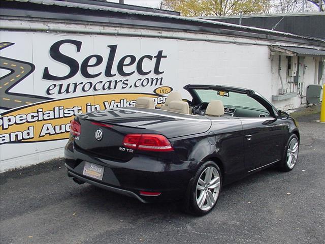 used 2013 Volkswagen Eos car, priced at $13,793