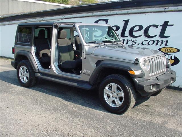 used 2019 Jeep Wrangler Unlimited car, priced at $23,419