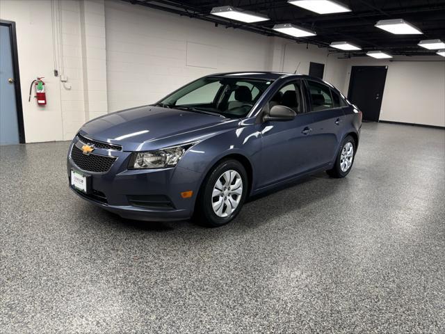 used 2013 Chevrolet Cruze car, priced at $11,795